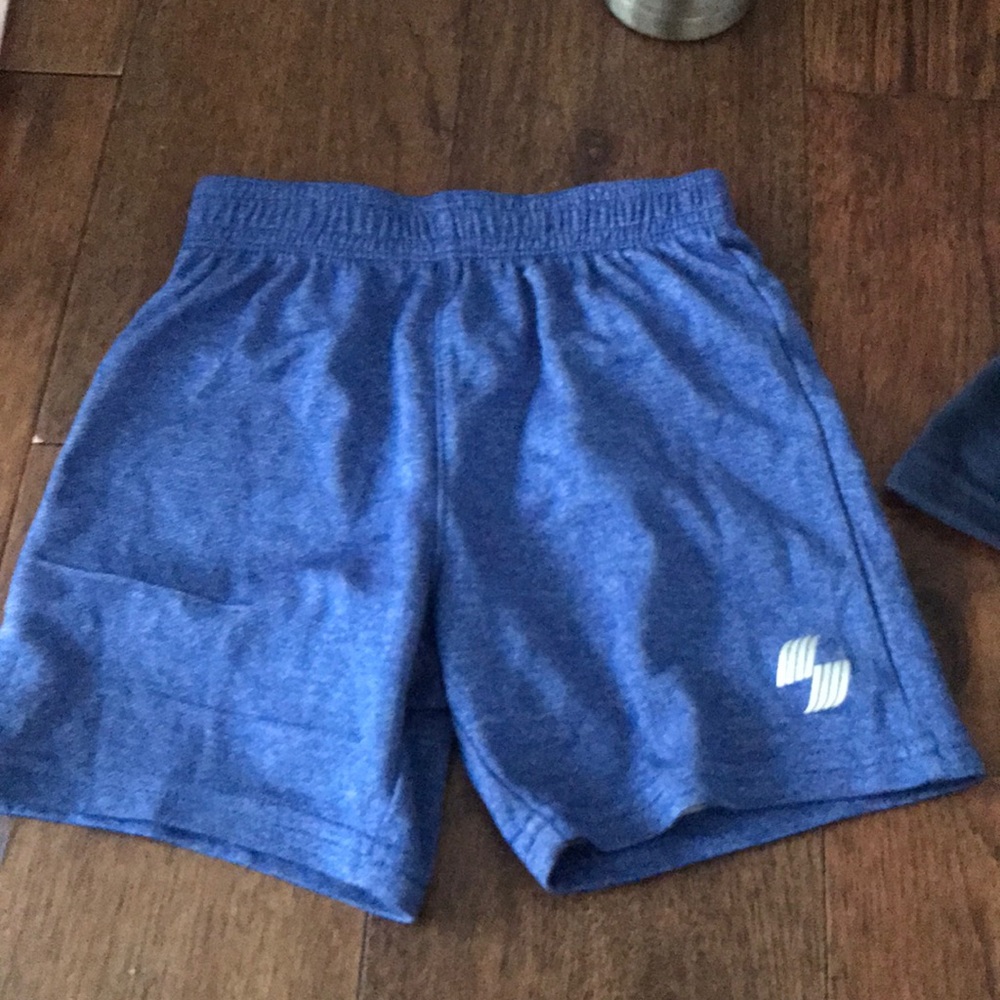 B1G1  Shorts size 3T never worn